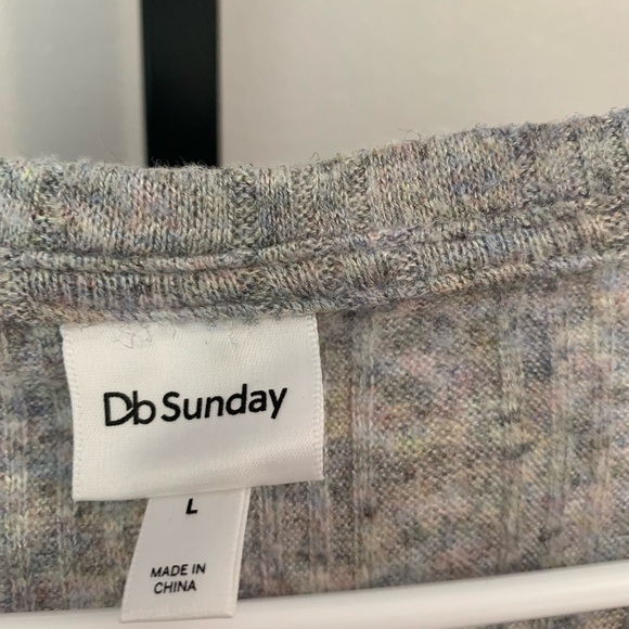 Db Sunday Top - Picture 7 of 16